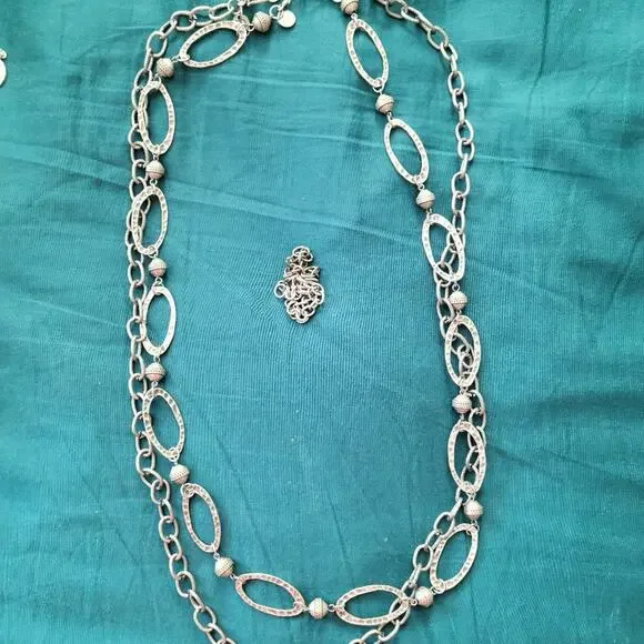 Coconut Shell and Silver Mialisia Necklace - Picture 5 of 5